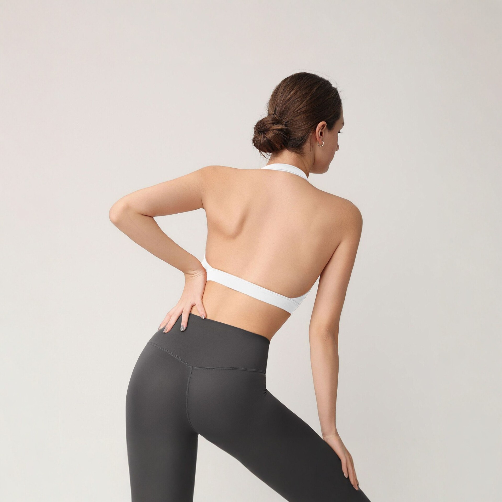 Bra Olahraga Wanita Model Halt - Push Up Bra Padded ulasan dan harga